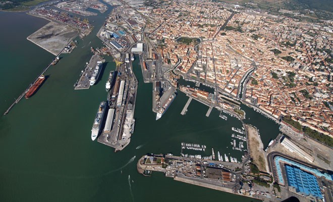 Livorno, container verso il record storico