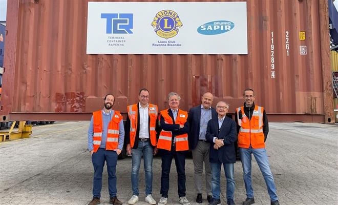 TCR, Lions e Sapir offrono un container alla Protezione Civile del Comune